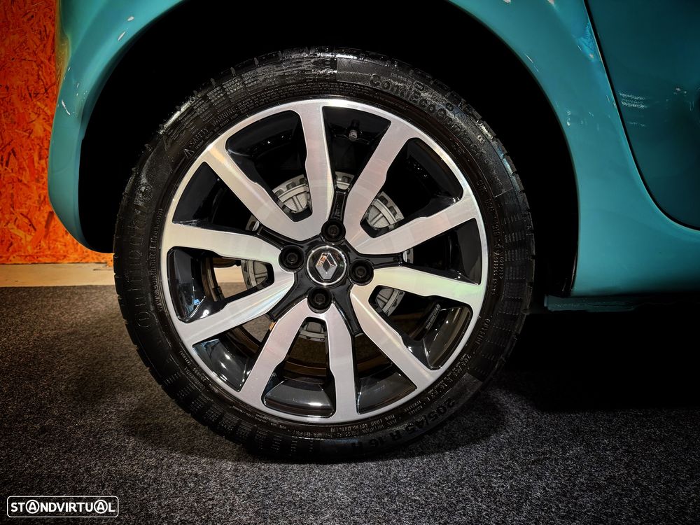 Renault Twingo SCe 70 EDC LIMITED 2018 - 32