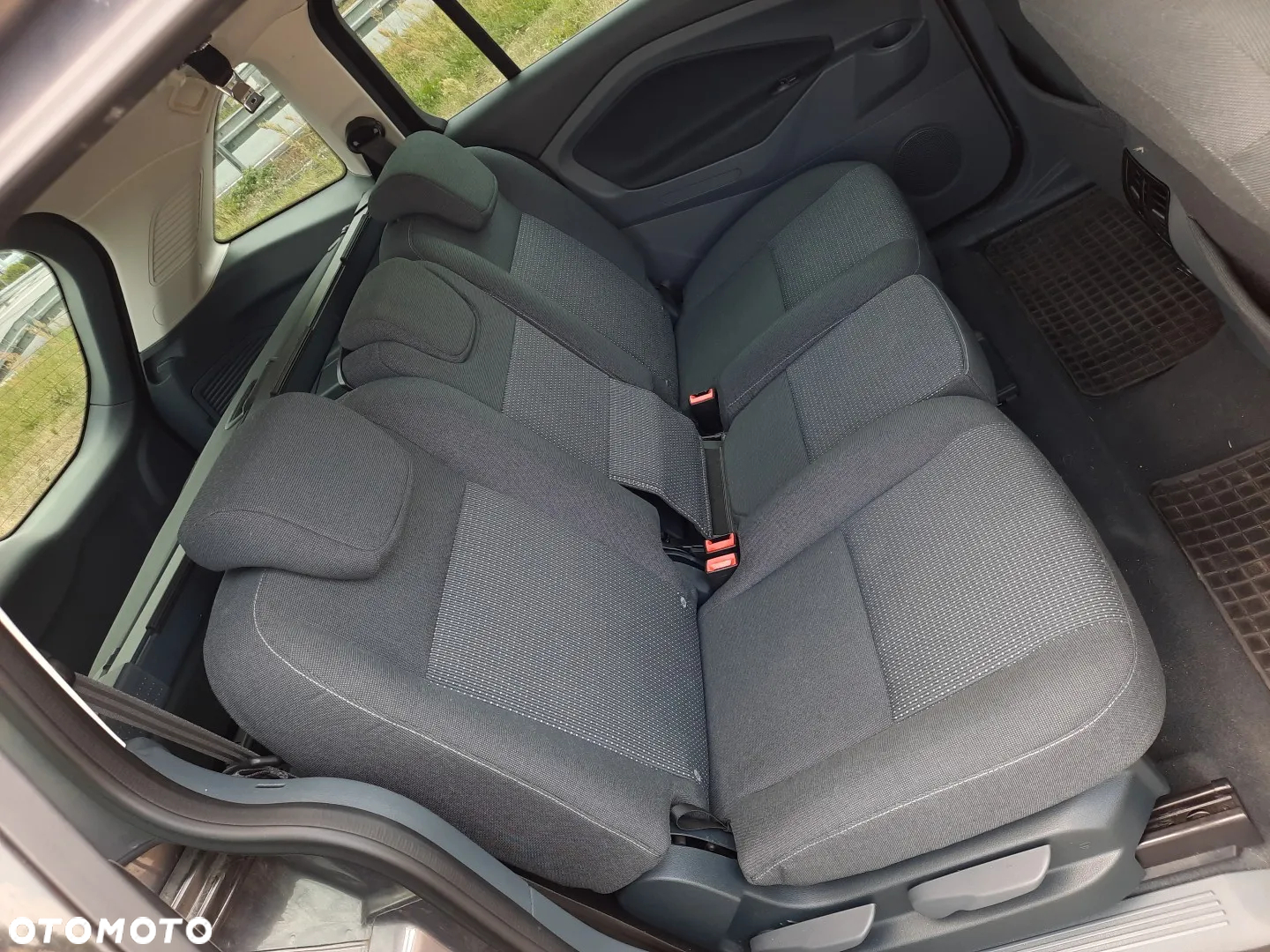 Ford Grand C-MAX 2.0 TDCi SYNC Edition - 22