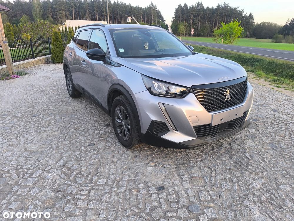 Peugeot 2008 1.2 Pure Tech GPF Style S&S - 2