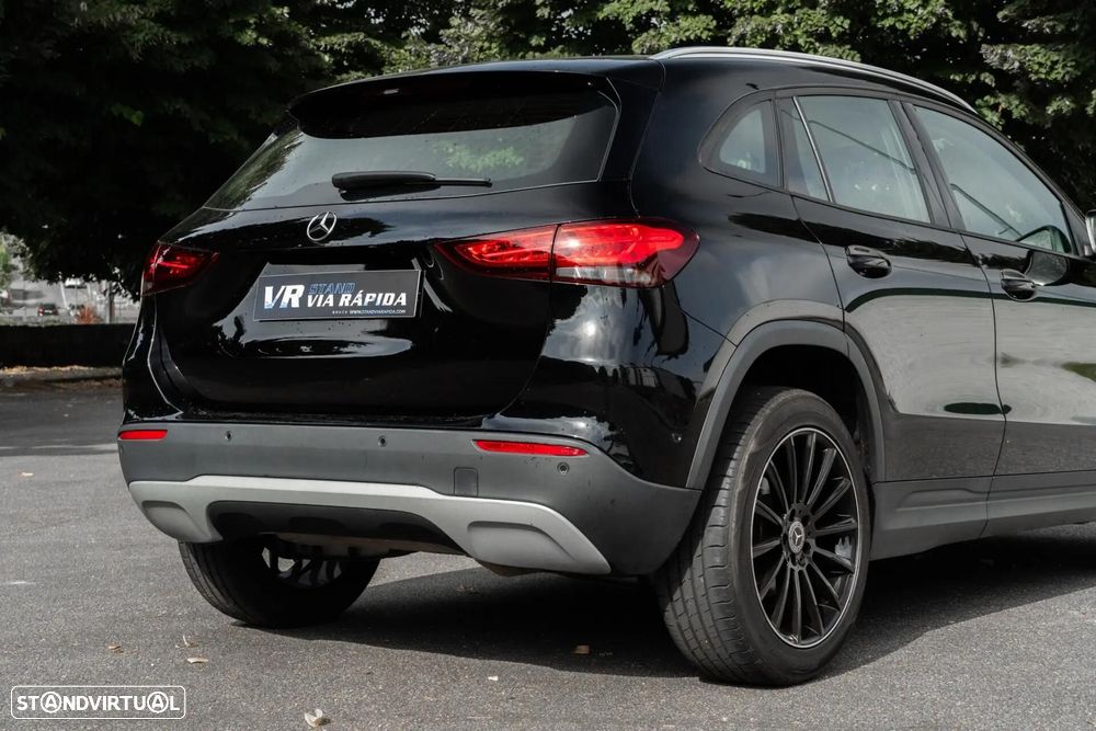 Mercedes-Benz GLA 180 7G-DCT Style - 38