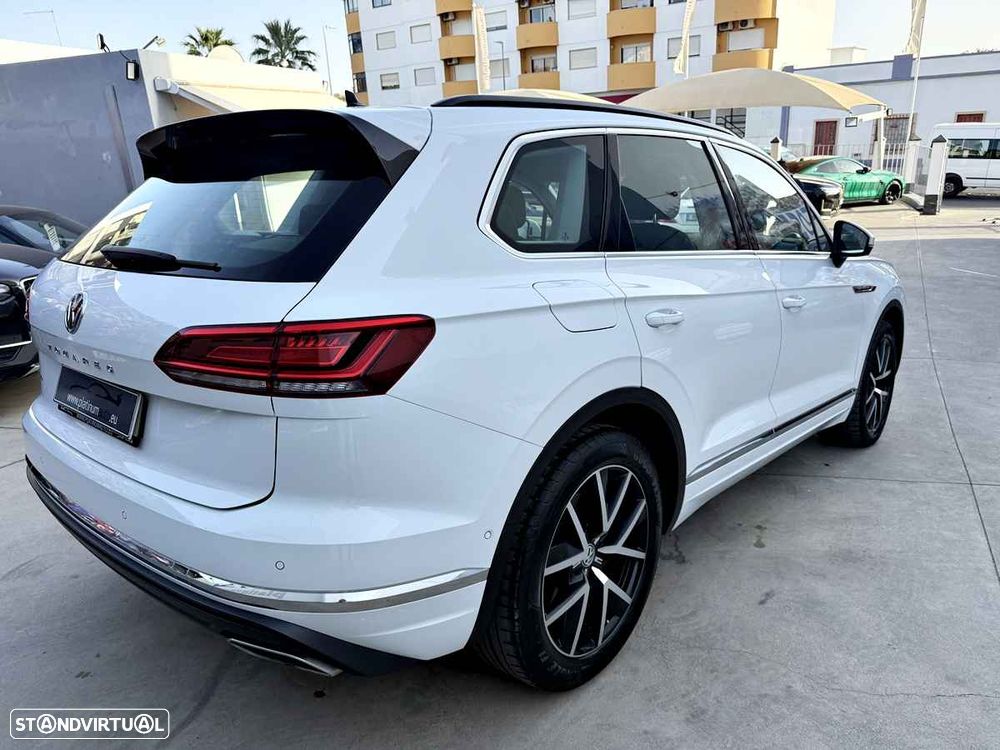VW Touareg 3.0 TDI V6 Elegance Plus - 3