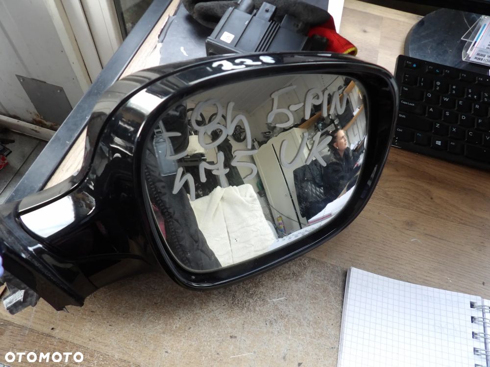 BMW - E84 - KOLOR 475 - 5PIN - PRAWE LUSTERKO ZEWNĘTRZNE - UK - 1