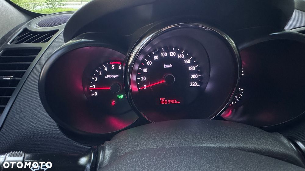 Kia Soul 1.6 CRDi L - 9