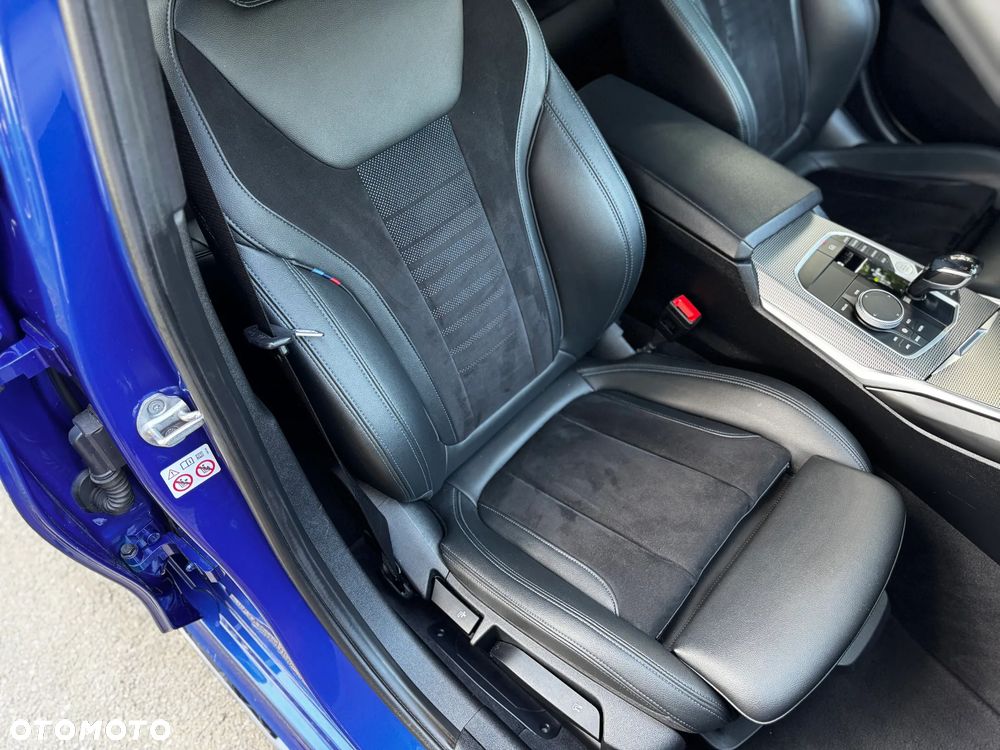 BMW Seria 3 318d M Sport - 30