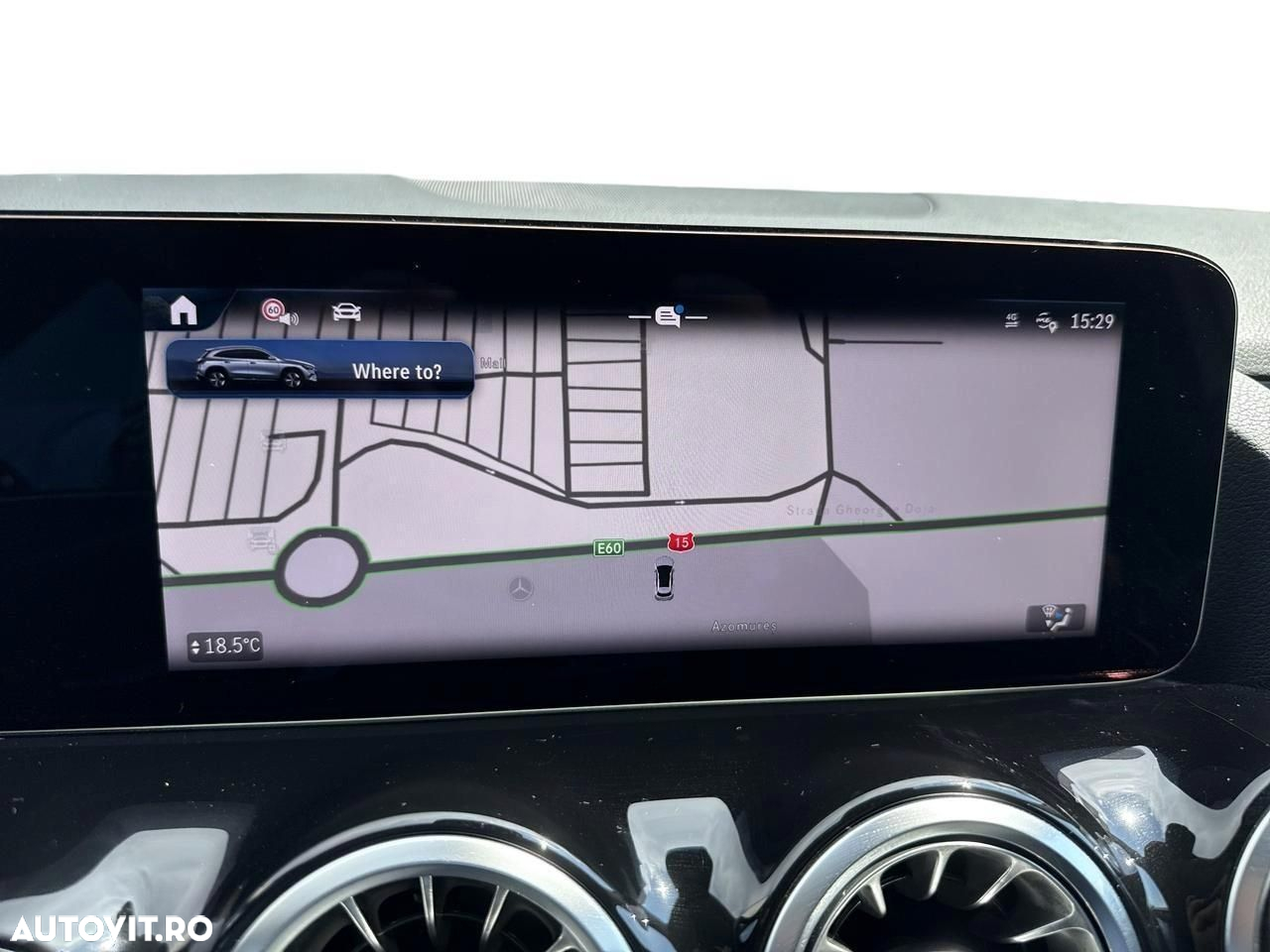 Mercedes-Benz GLA - 19