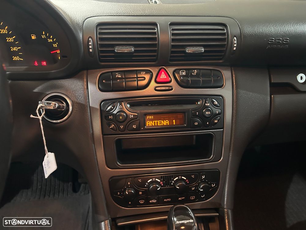 Mercedes-Benz C 180 K Avantgarde Aut. - 16