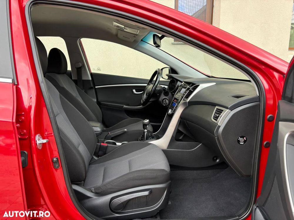 Hyundai i30 1.4 CRDi Advantage - 5