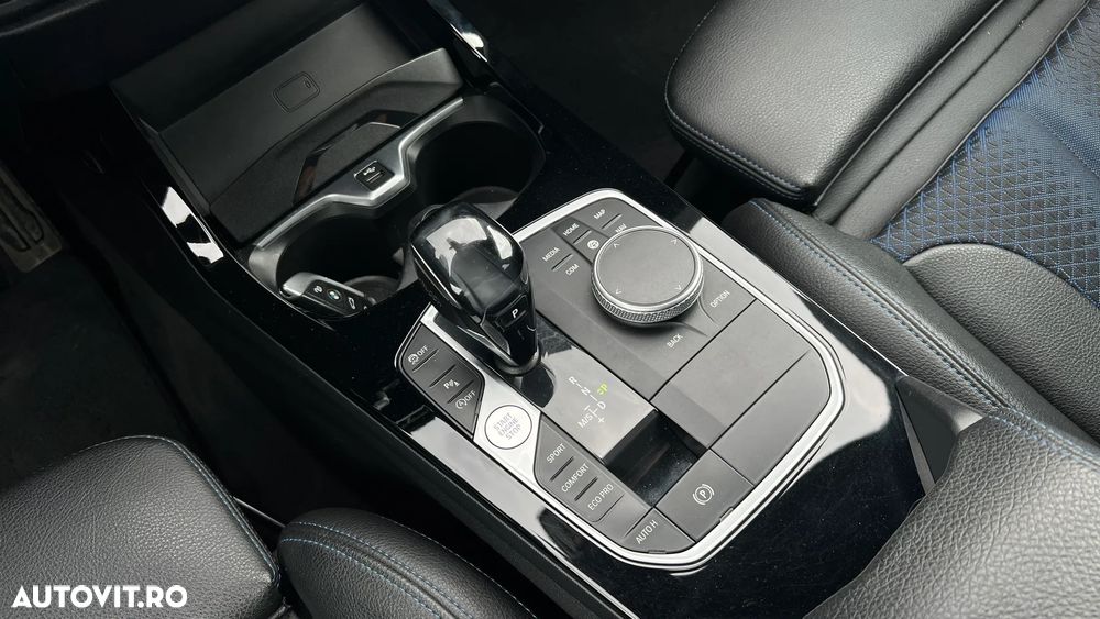 BMW Seria 2 218i AT - 11
