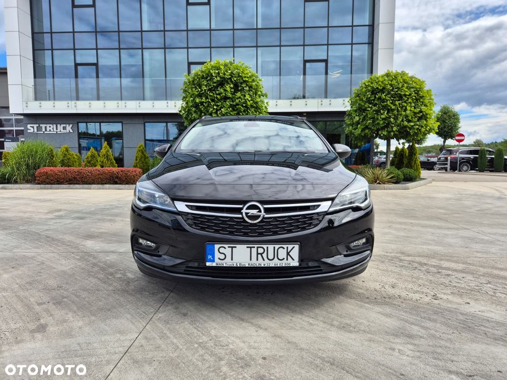 Opel Astra 1.6 CDTI Sport - 4