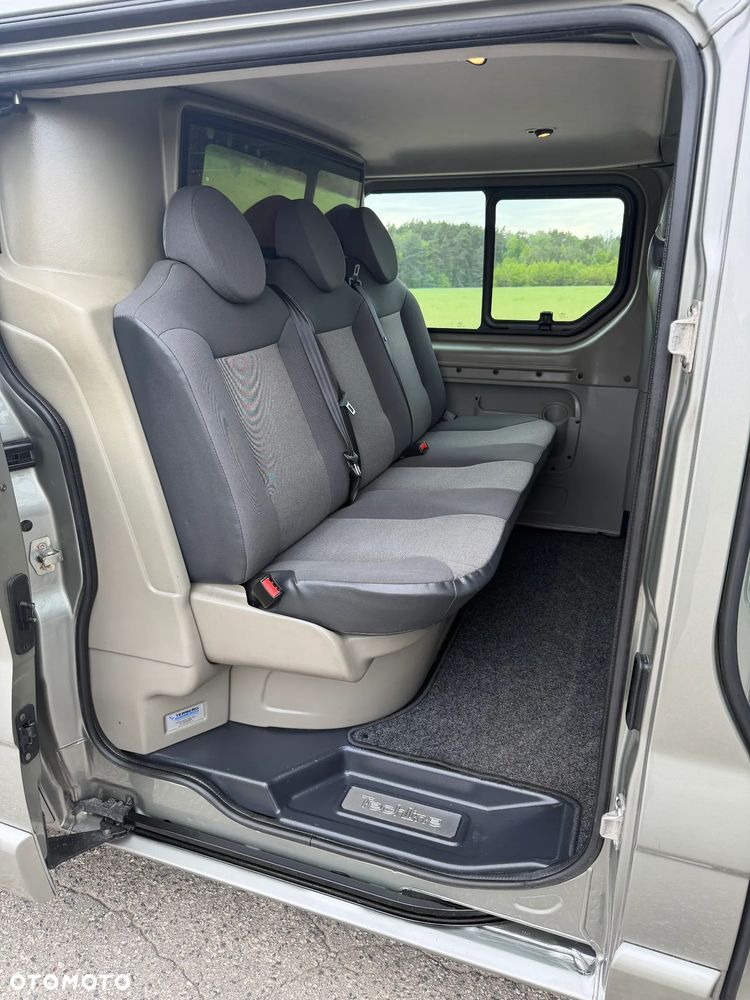 Renault TRAFIC*L2H1*2012*Klimatronik*6osób*bardzo zadbane auto - 8