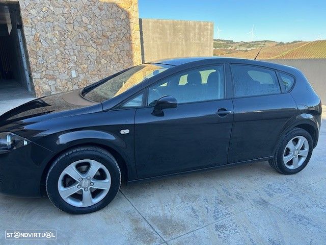 SEAT Leon 1.9 TDI Ecomotive Reference - 1