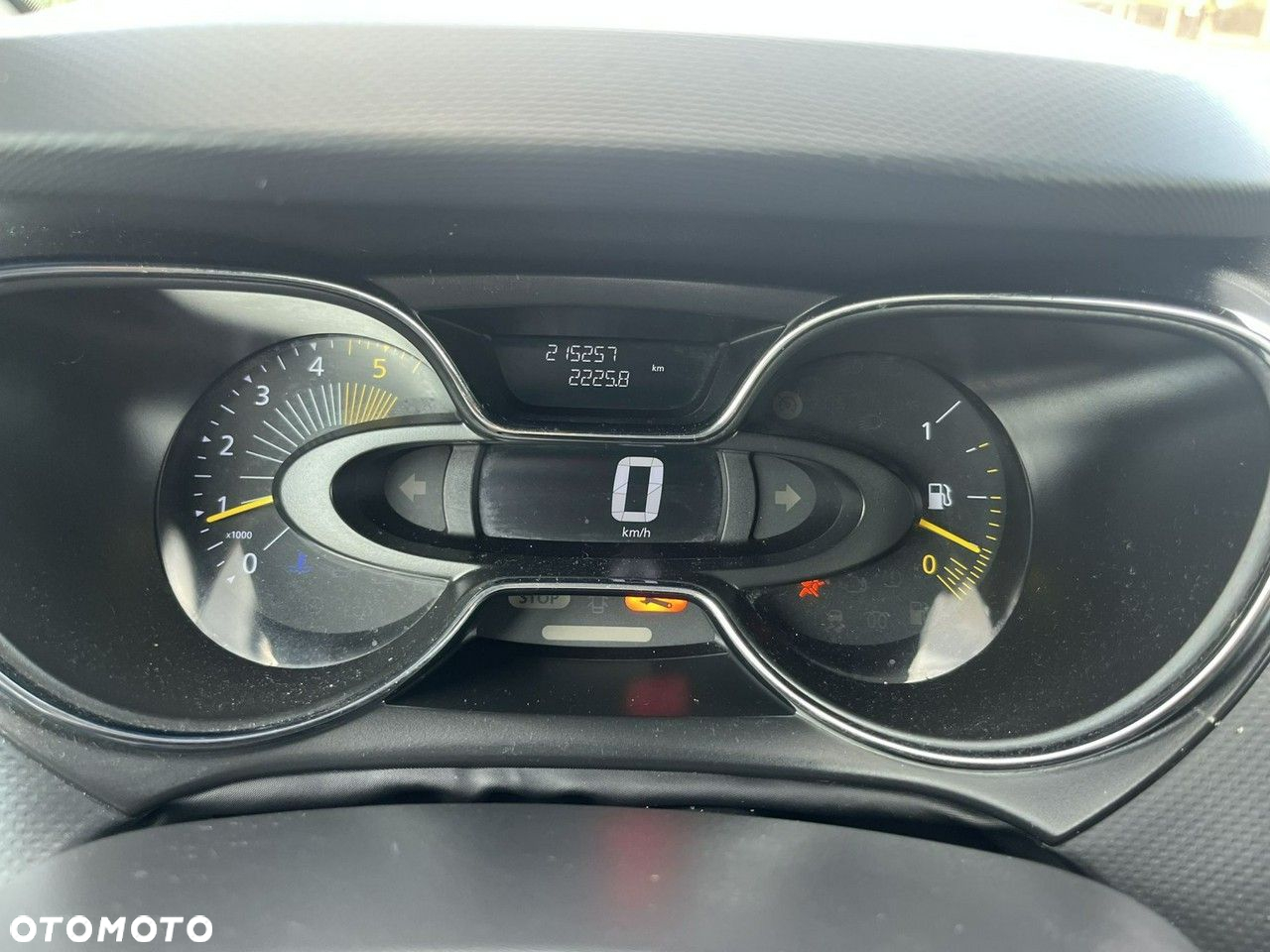 Renault Captur - 17