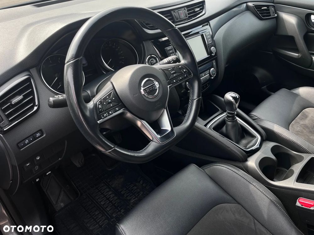 Nissan Qashqai 1.3 DIG-T N-Tec - 9