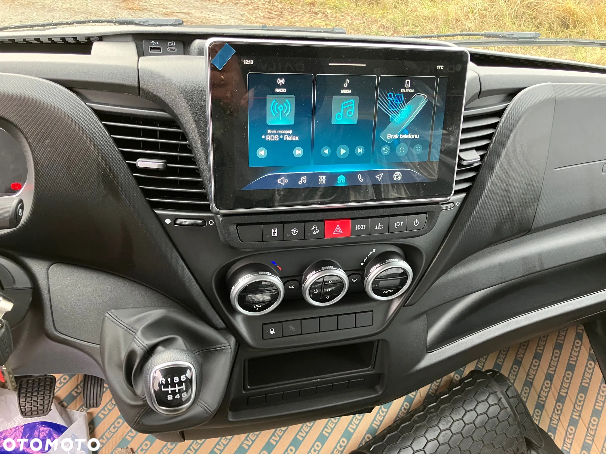 Iveco 3.0 Daily 35C18 kontener winda hak 25r Navi - 11