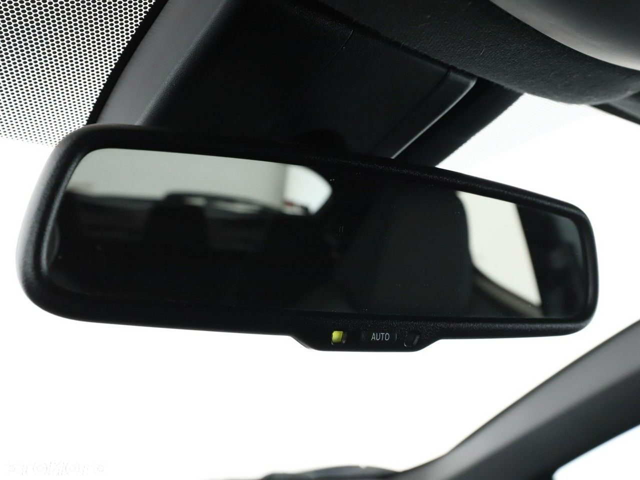 Toyota C-HR 1.8 Hybrid Dynamic - 29