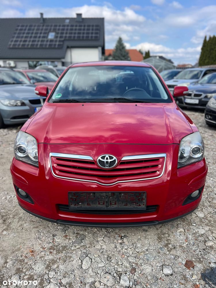 Toyota Avensis 2.0 VVT-i Sol - 4