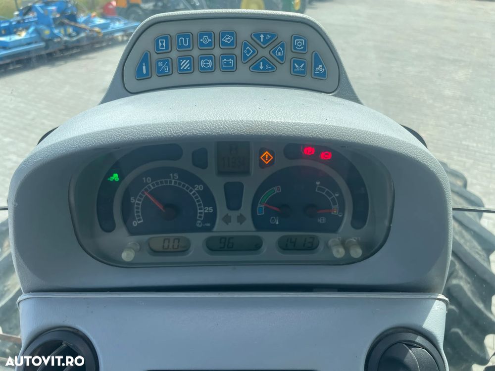 New Holland T6080 - 28