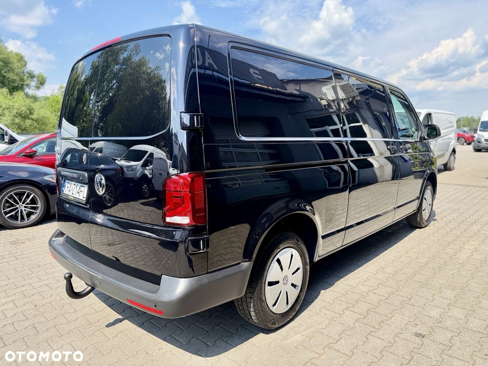 Volkswagen Transporter - 11
