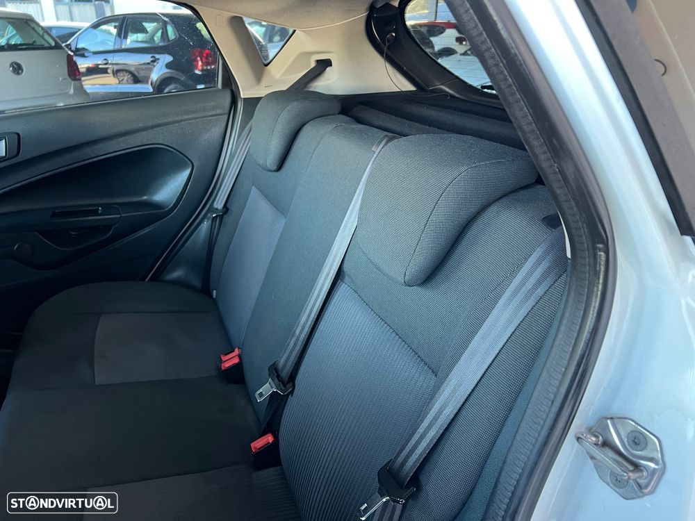 Ford Fiesta 1.4 TDCI Champions Edition - 10