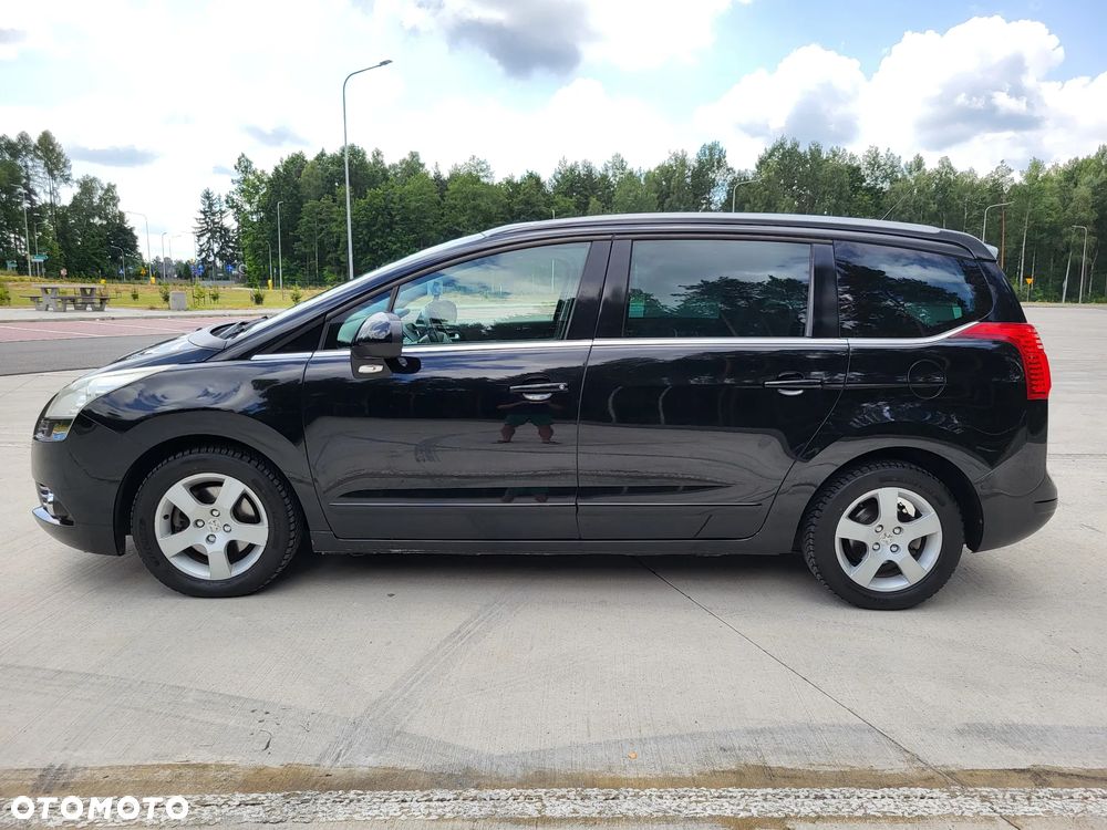 Peugeot 5008 - 29
