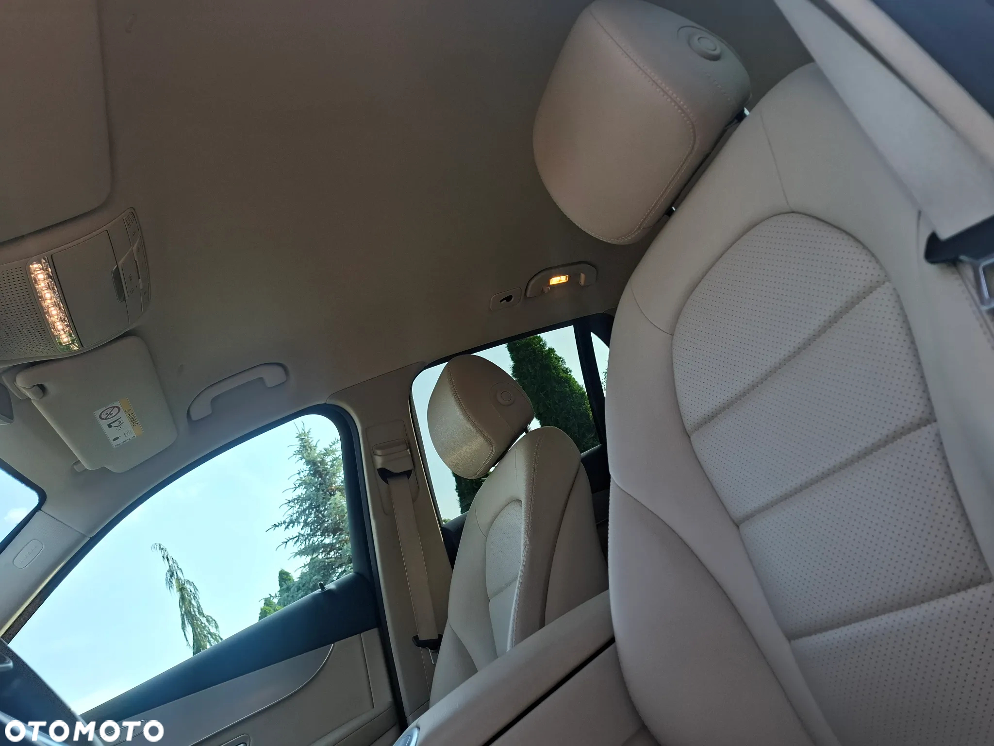 Mercedes-Benz GLC 200 d 4-Matic Business Edition - 32