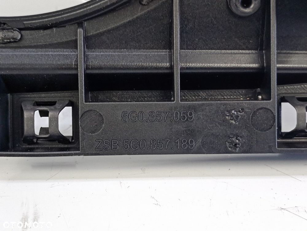 ramka obudowa licznika panelu nawiewu radia osłona vw golf VII 7 5G1863100B 5G1819743D 5G0857059 - 8