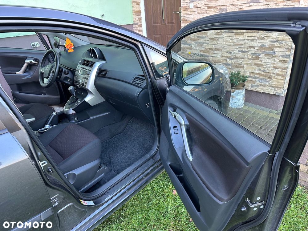 Toyota Verso 1.8 Prestige EU5 MS 7os - 18