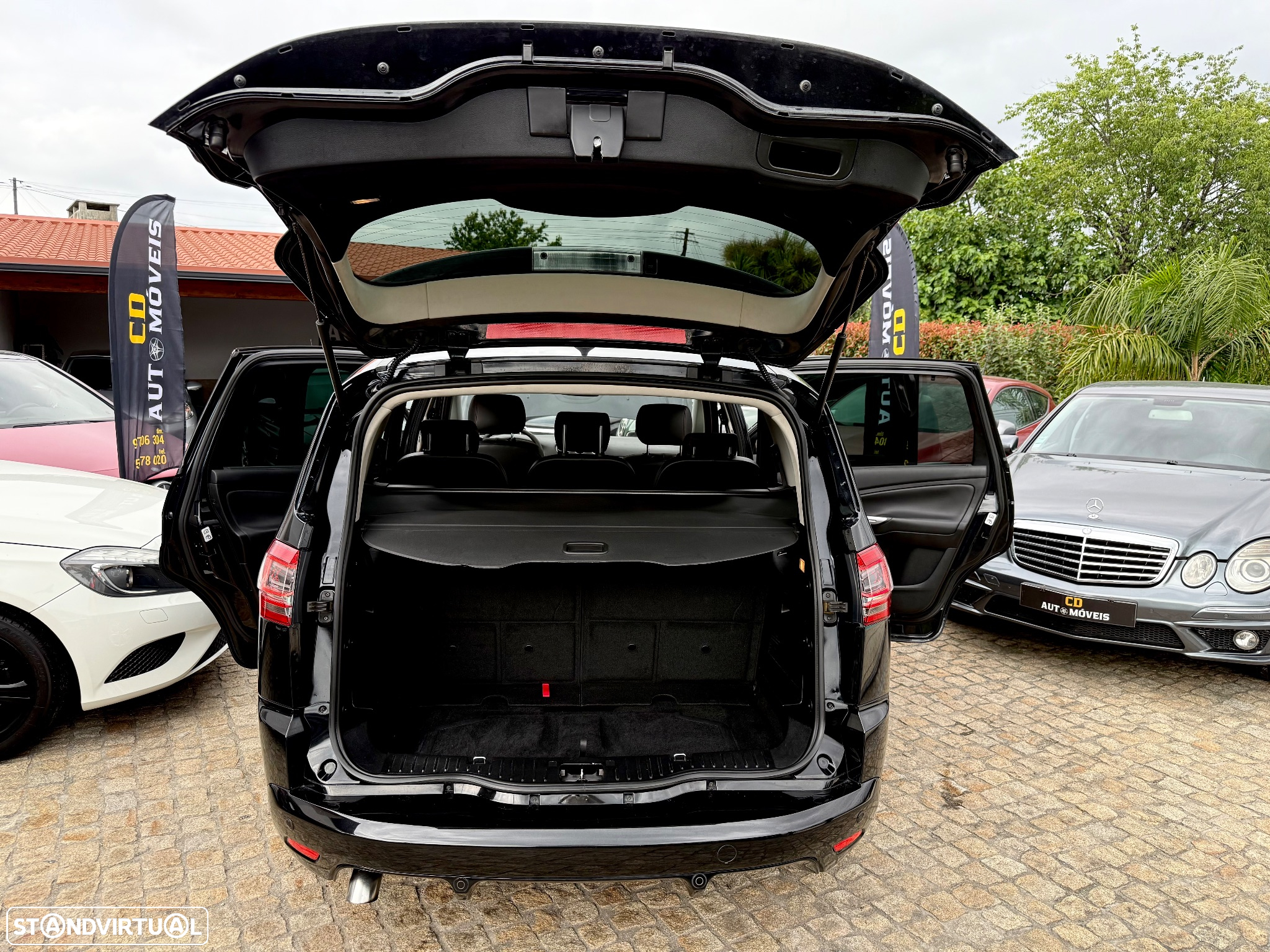 Ford S-Max 2.0 TDCi Titanium Busine. 7L Aut. - 32