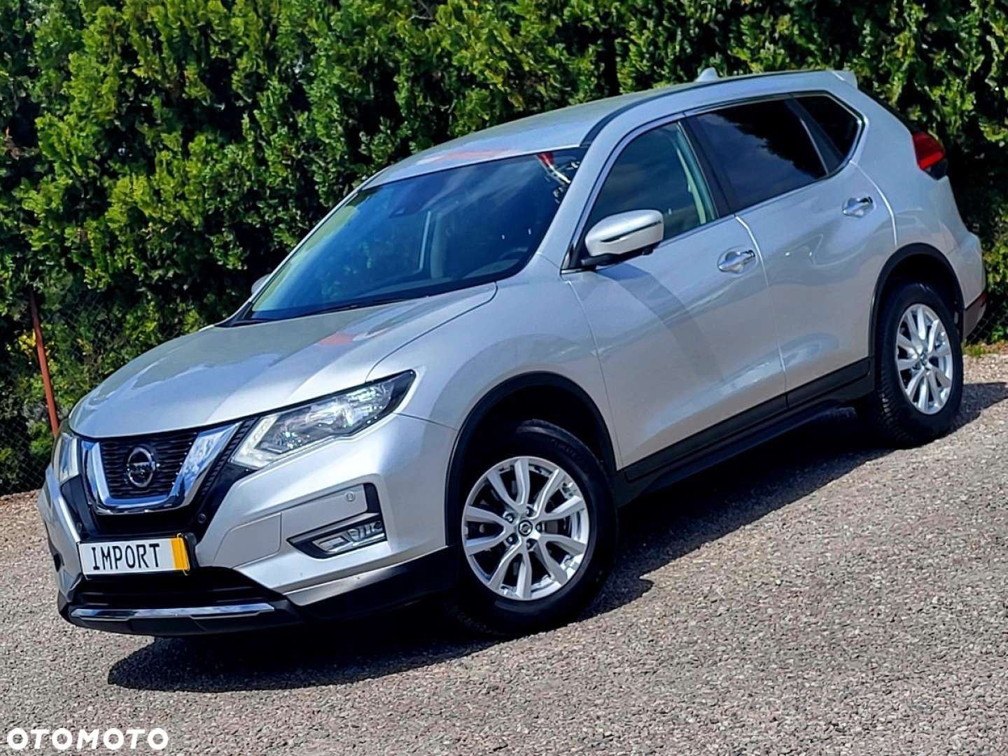Nissan X-Trail - 1