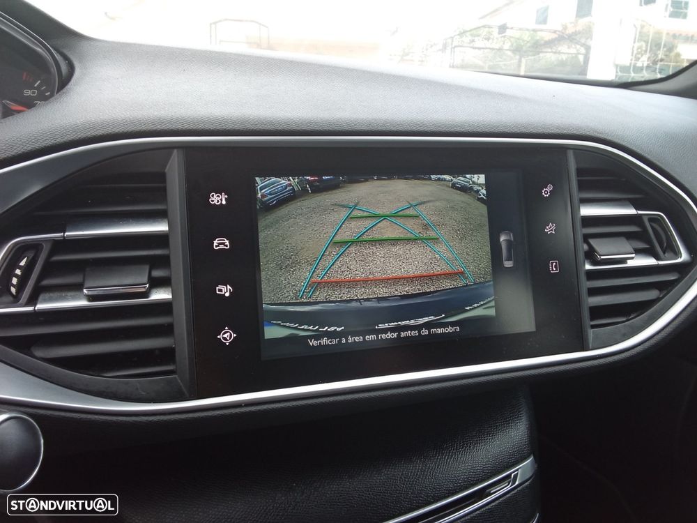 Peugeot 308 SW 1.6 BlueHDi GT Line - 17