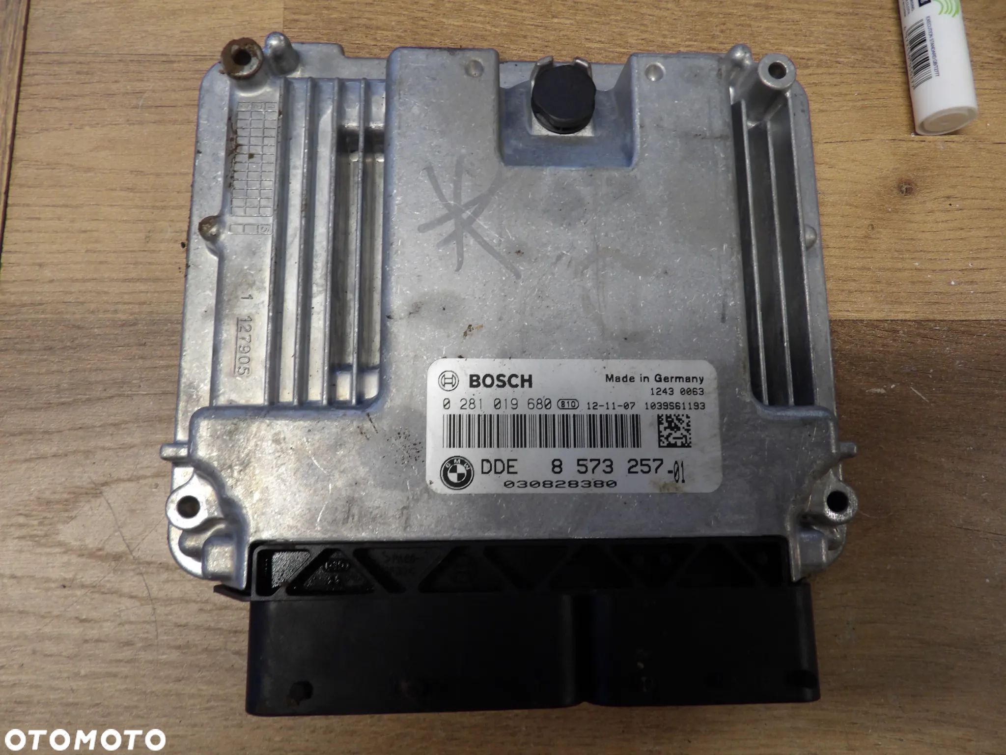 BMW - F30 - KOMPUTER , STEROWNIK SILNIKA - 8573257 - 1