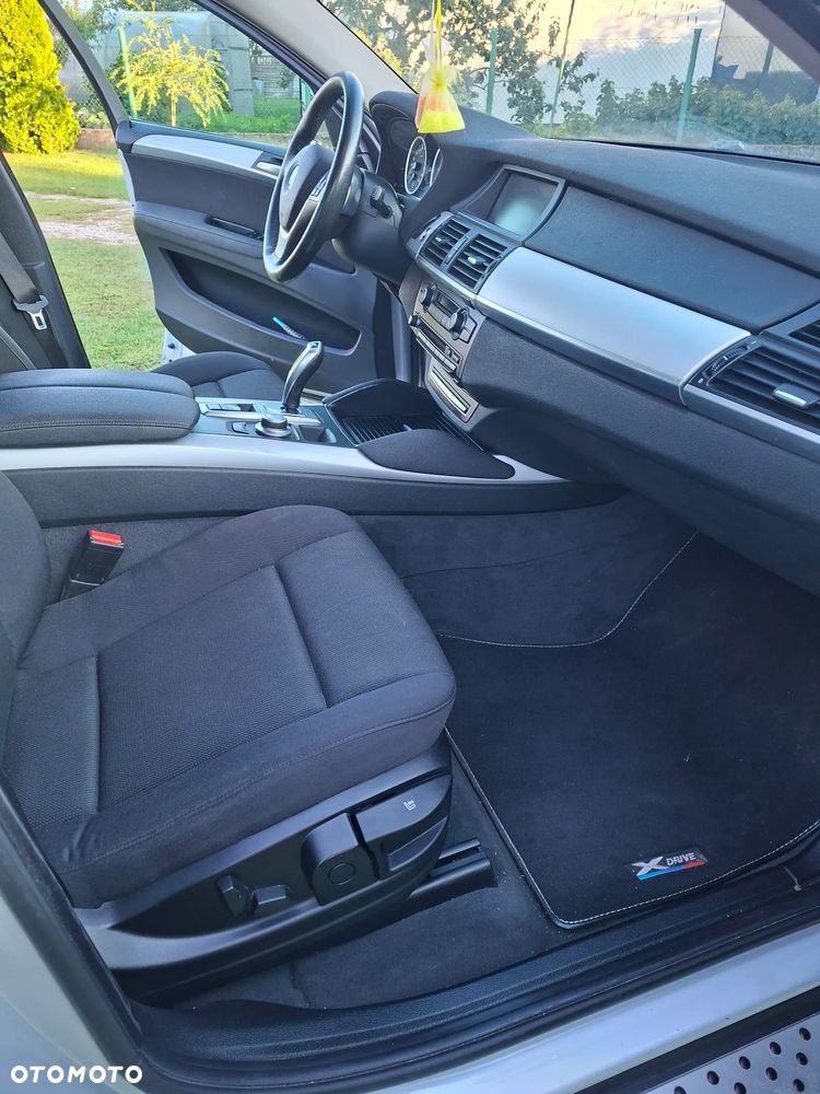 BMW X6 - 11