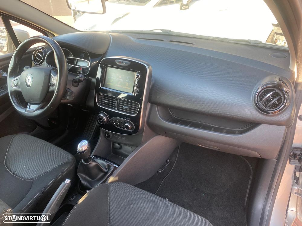 Renault Clio Sport Tourer Energy dCi 90 Business - 13
