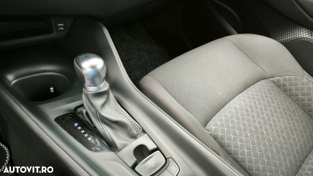 Toyota C-HR Business-Edition - 14