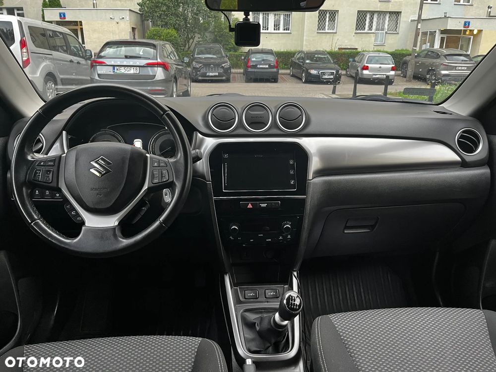 Suzuki Vitara 1.4 Boosterjet SHVS Premium 2WD - 8