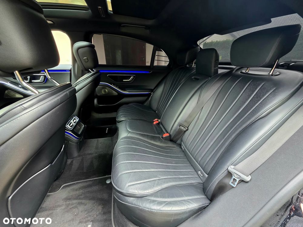 Mercedes-Benz Klasa S 500 4Matic 9G-TRONIC - 28