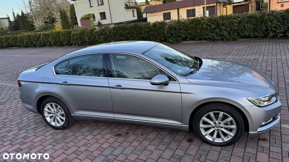 Volkswagen Passat 1.8 TSI BMT Highline - 18