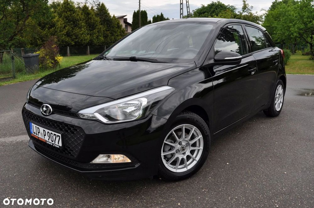 Hyundai i20 1.4 Automatik Style - 2