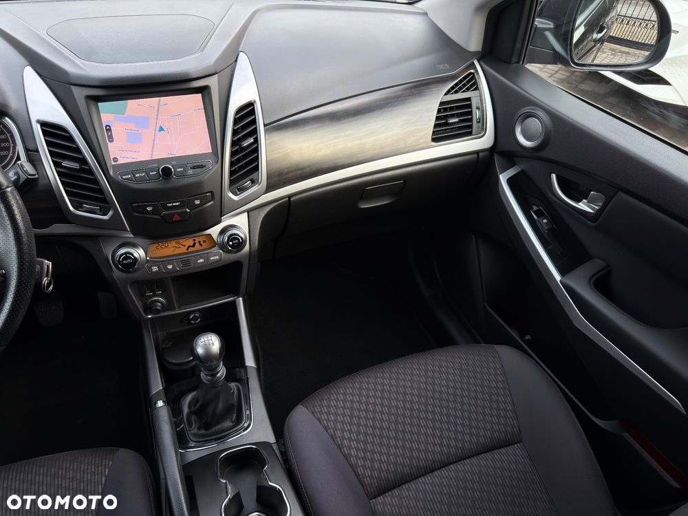 SsangYong/KGM Korando 2.0 Sapphire 2WD - 12