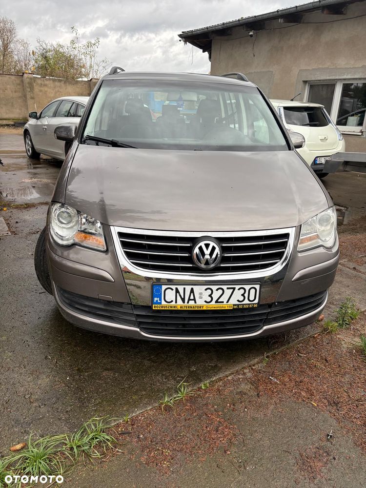 Volkswagen Touran 1.4 TSI Cup - 1