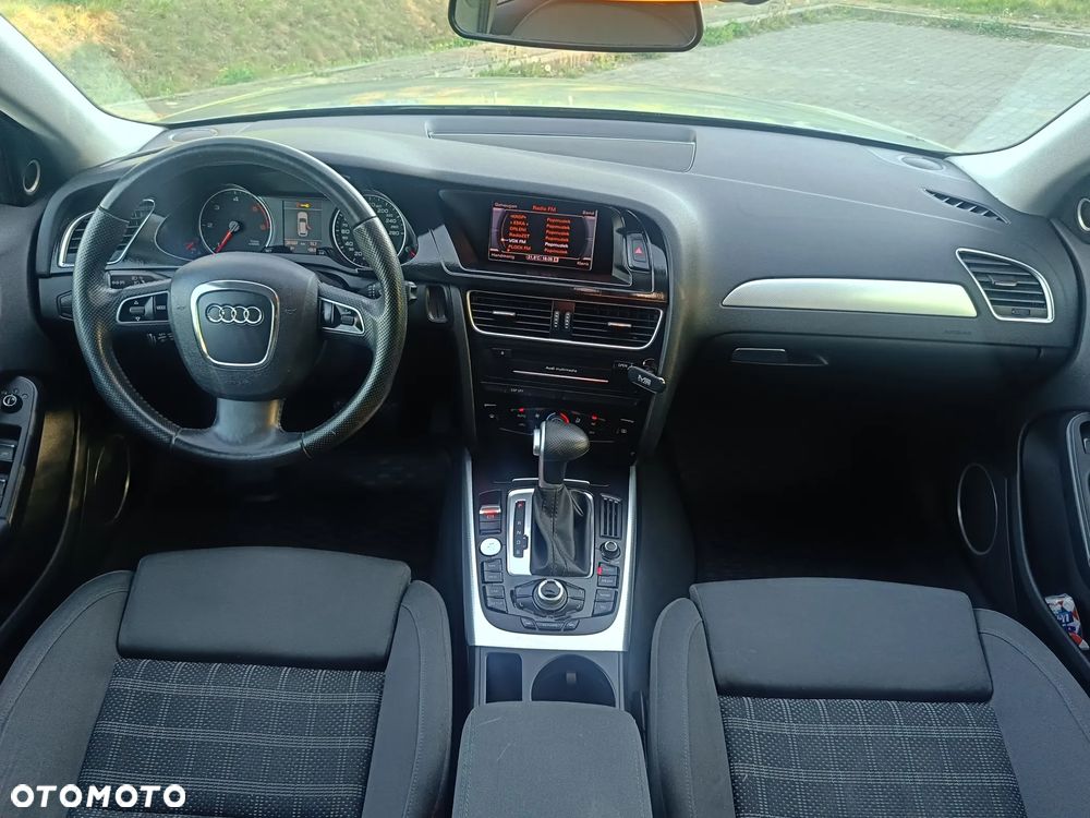 Audi A4 Avant 2.0 TDI DPF multitronic Ambiente - 13