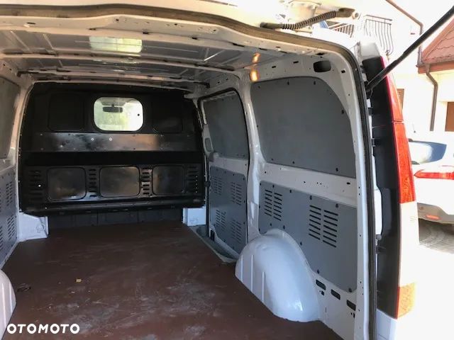 Mercedes-Benz Vito - 16