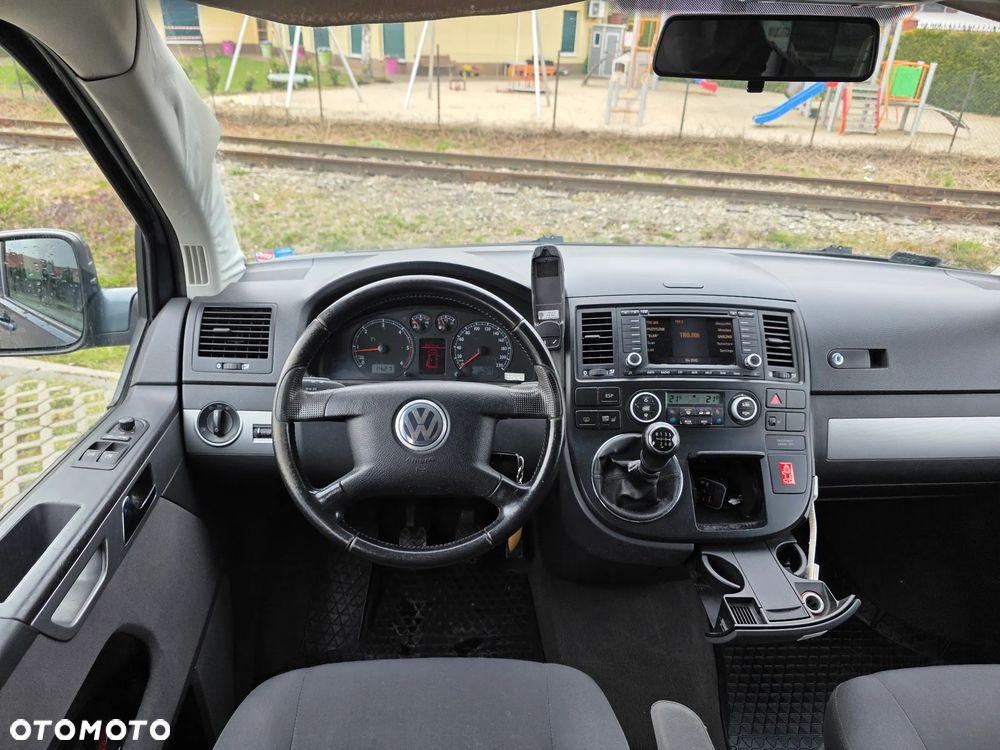 Volkswagen Multivan L1 Highline - 11