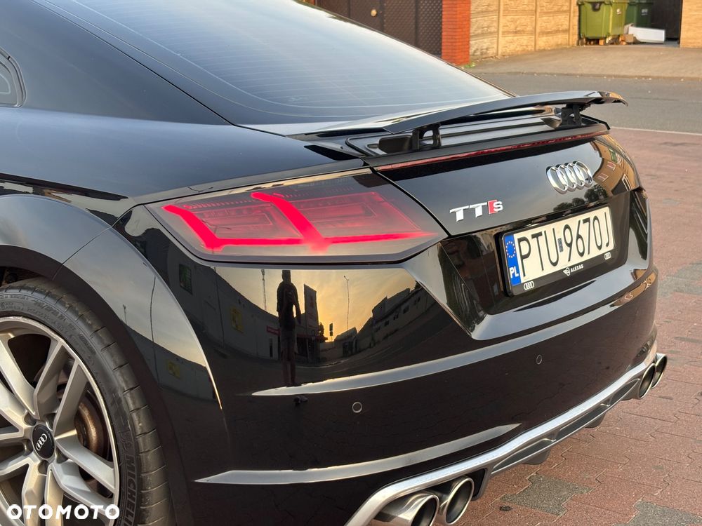 Audi TT S Coupé - 6