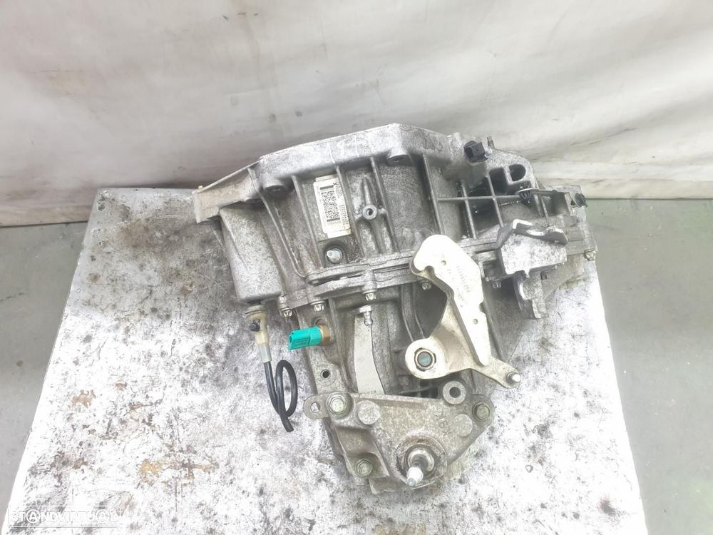 CAIXA DE VELOCIDADES NISSAN JUKE F15E REF. 320101KB0A - 1