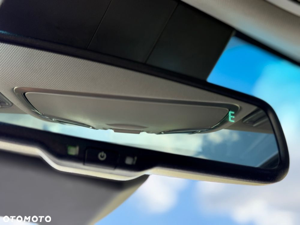 Hyundai Tucson blue 2.0 CRDi 4WD Premium - 23