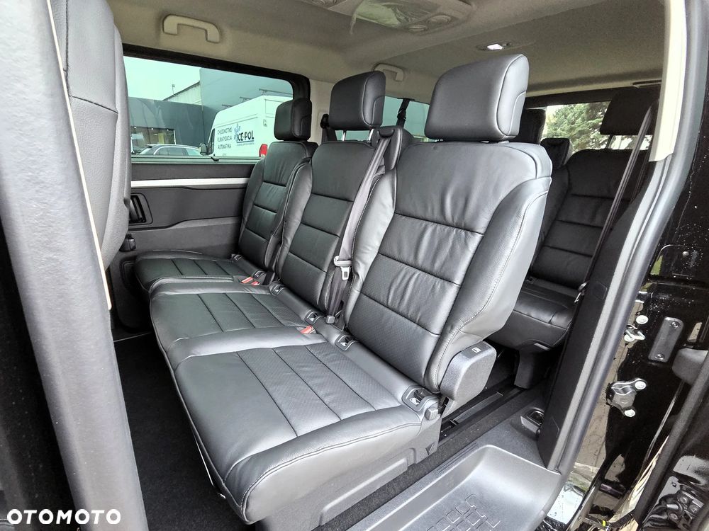 Peugeot Traveller - 22