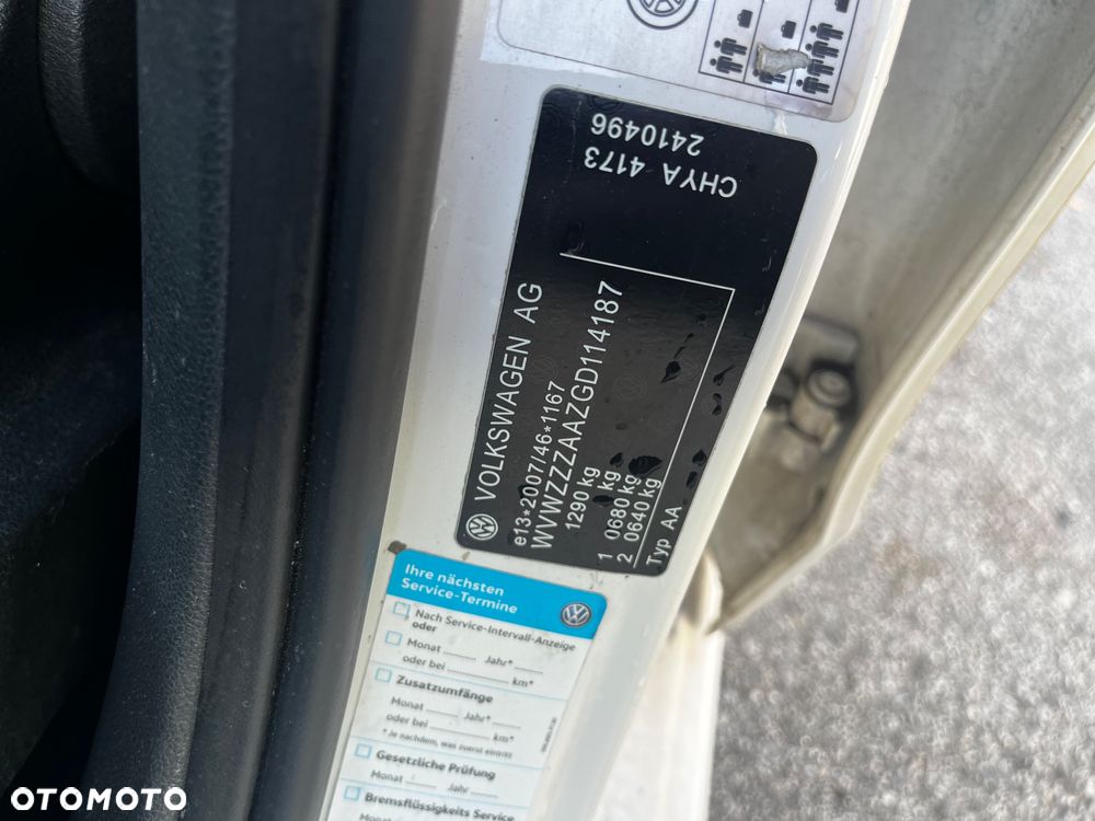 Volkswagen up! 1.0 White Style - 10