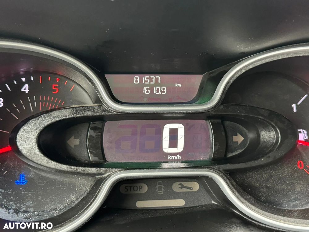 Renault Trafic - 6
