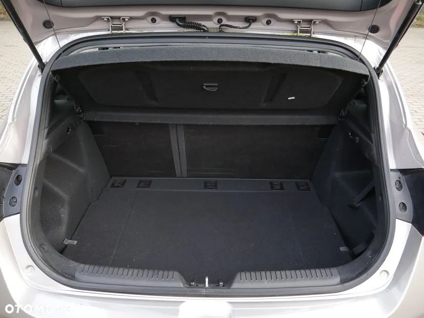 Hyundai i30 1.4 Premium - 29